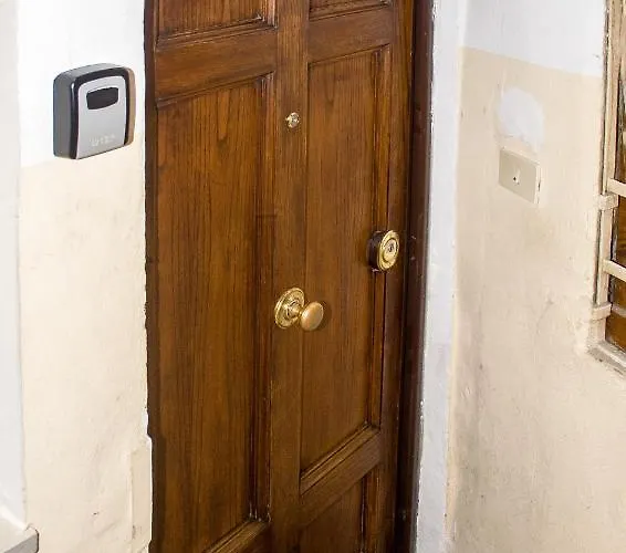 Old Convent In Via De Neri Lägenhet
