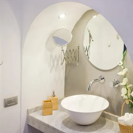 Old Convent In Via De Neri Appartamento *